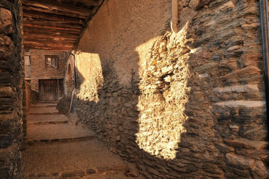 Casa Rural La Comella Tirvia Ngoại thất bức ảnh