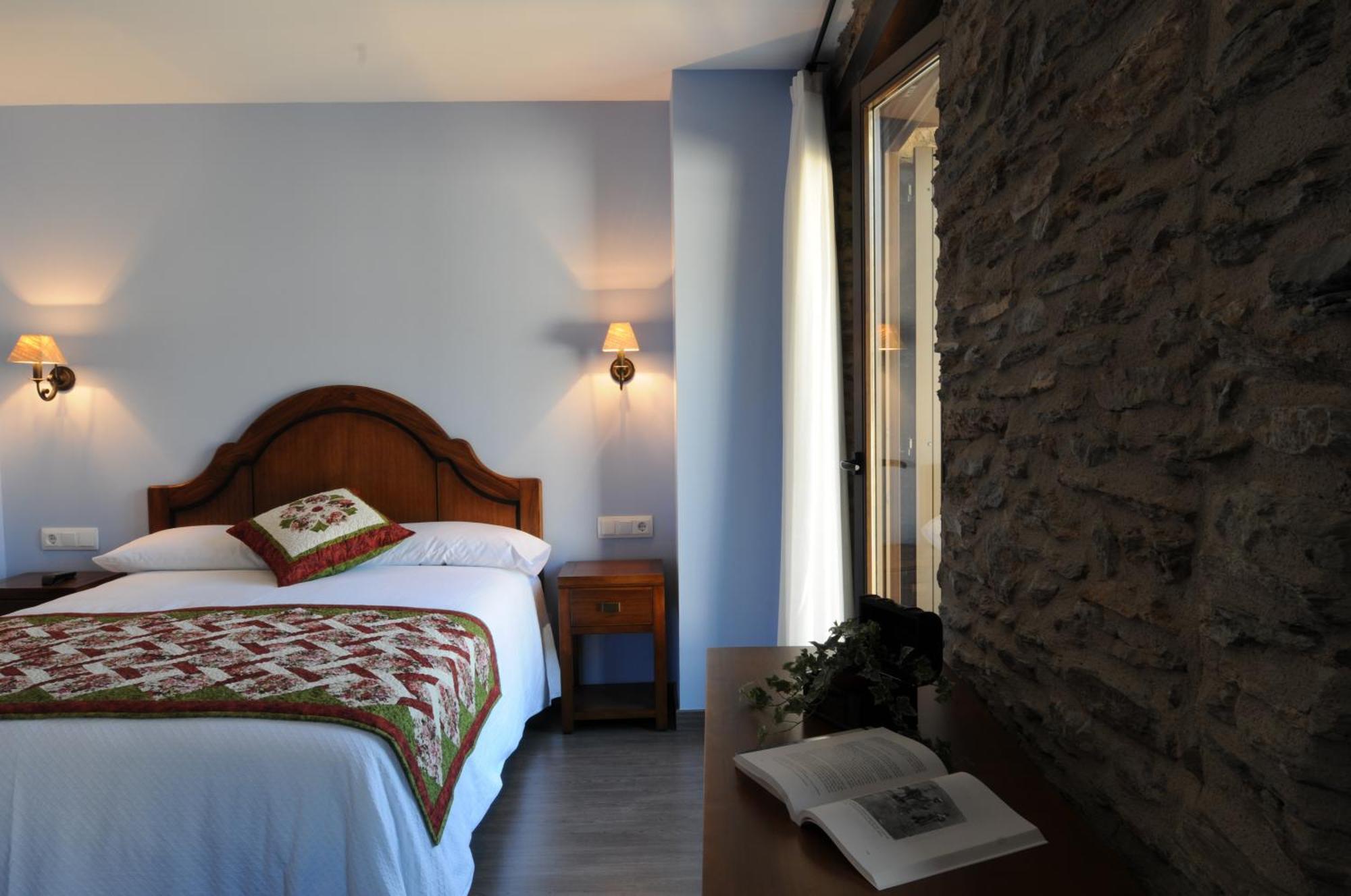Casa Rural La Comella Tirvia Ngoại thất bức ảnh