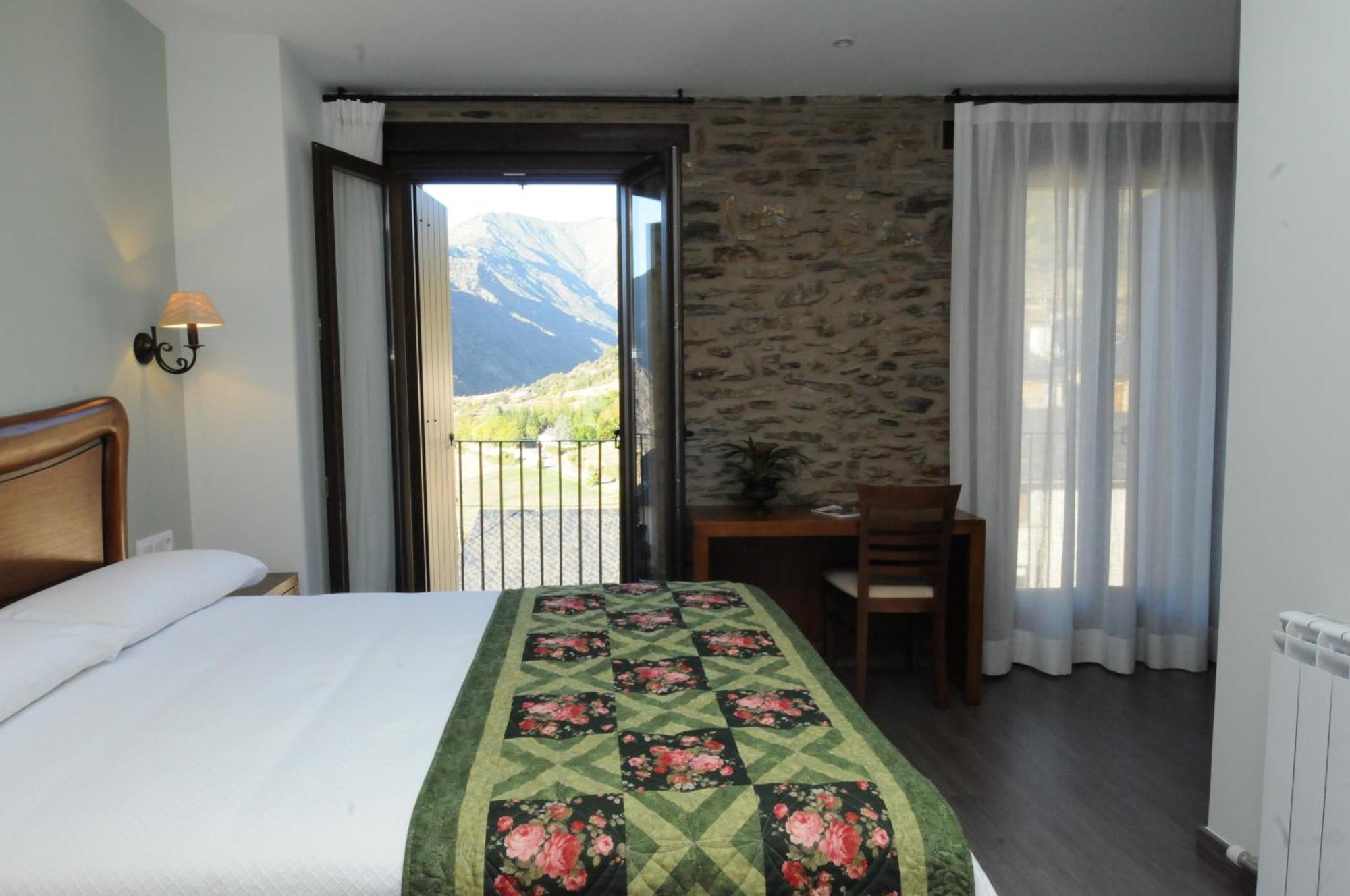 Casa Rural La Comella Tirvia Ngoại thất bức ảnh