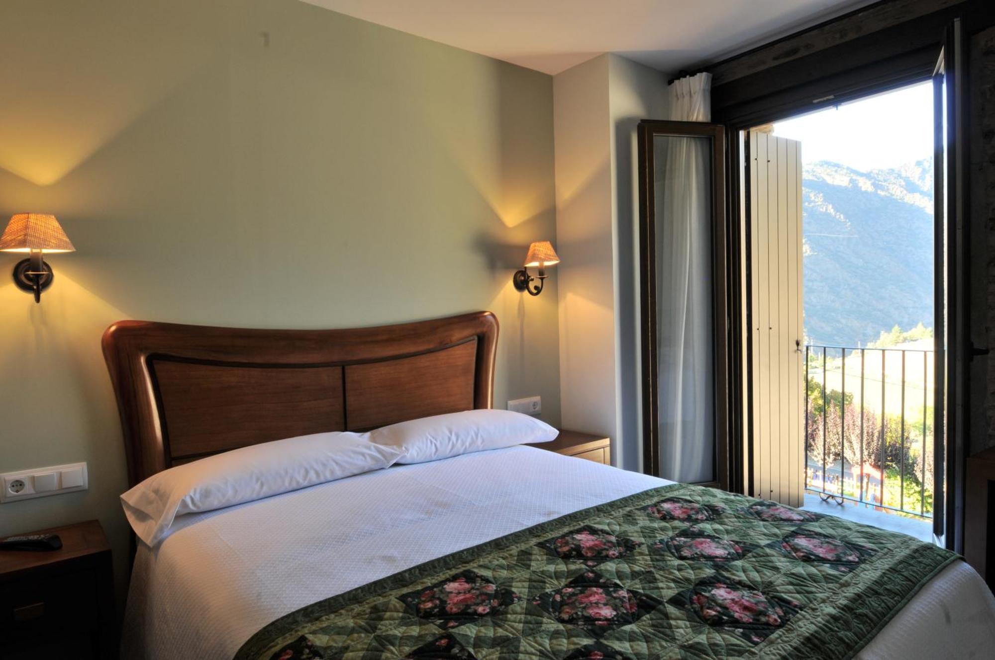 Casa Rural La Comella Tirvia Ngoại thất bức ảnh