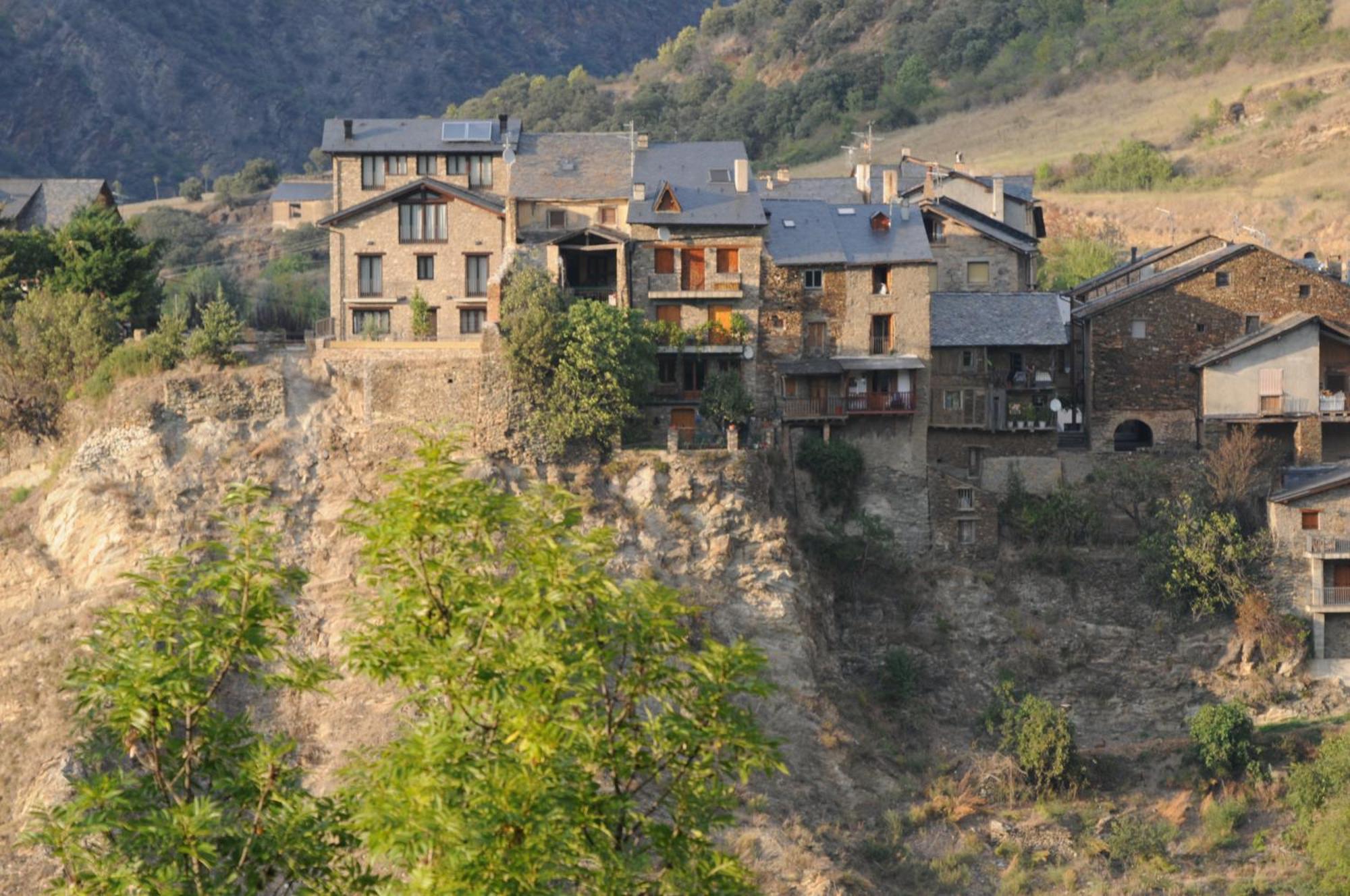 Casa Rural La Comella Tirvia Ngoại thất bức ảnh